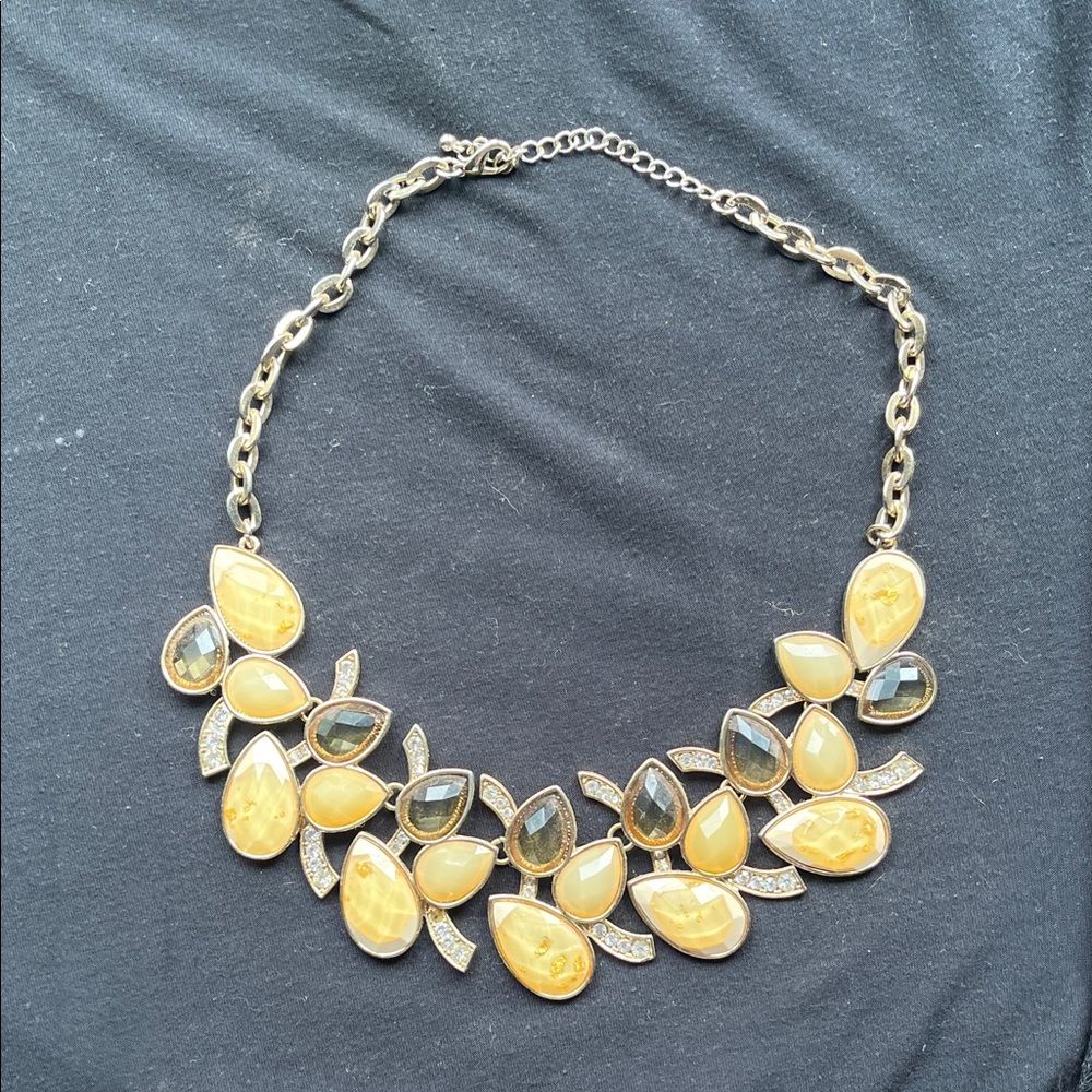 Elegant Yellow and Black Statement Necklace